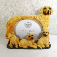 Golden Retriever dog and puppies polyresin figurine photo frame holds one 6x4 picture: Front - Click to enlarge